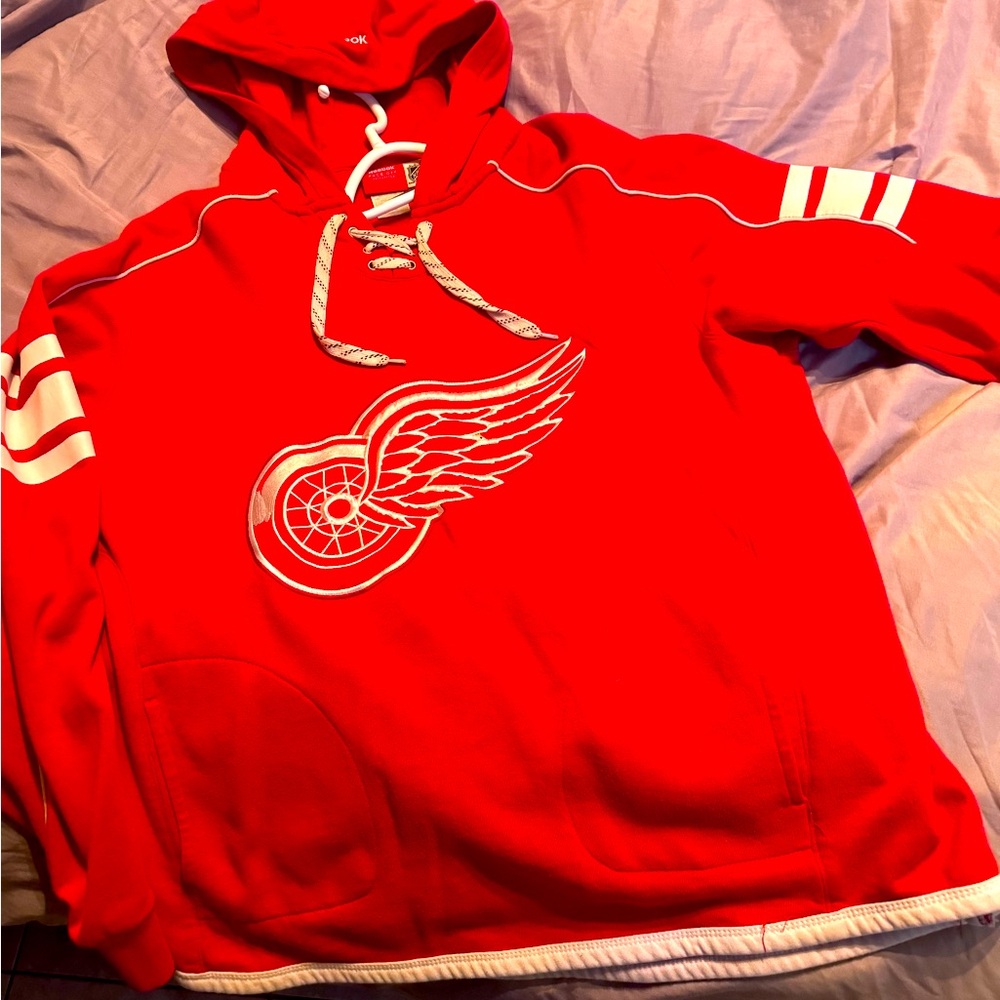 ADIDAS Detroit Red Wings hoodie